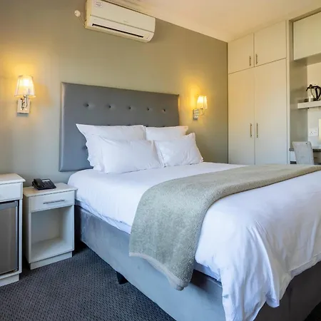 Devonvale Golf & Wine Estate Hotel Stellenbosch Exterior photo