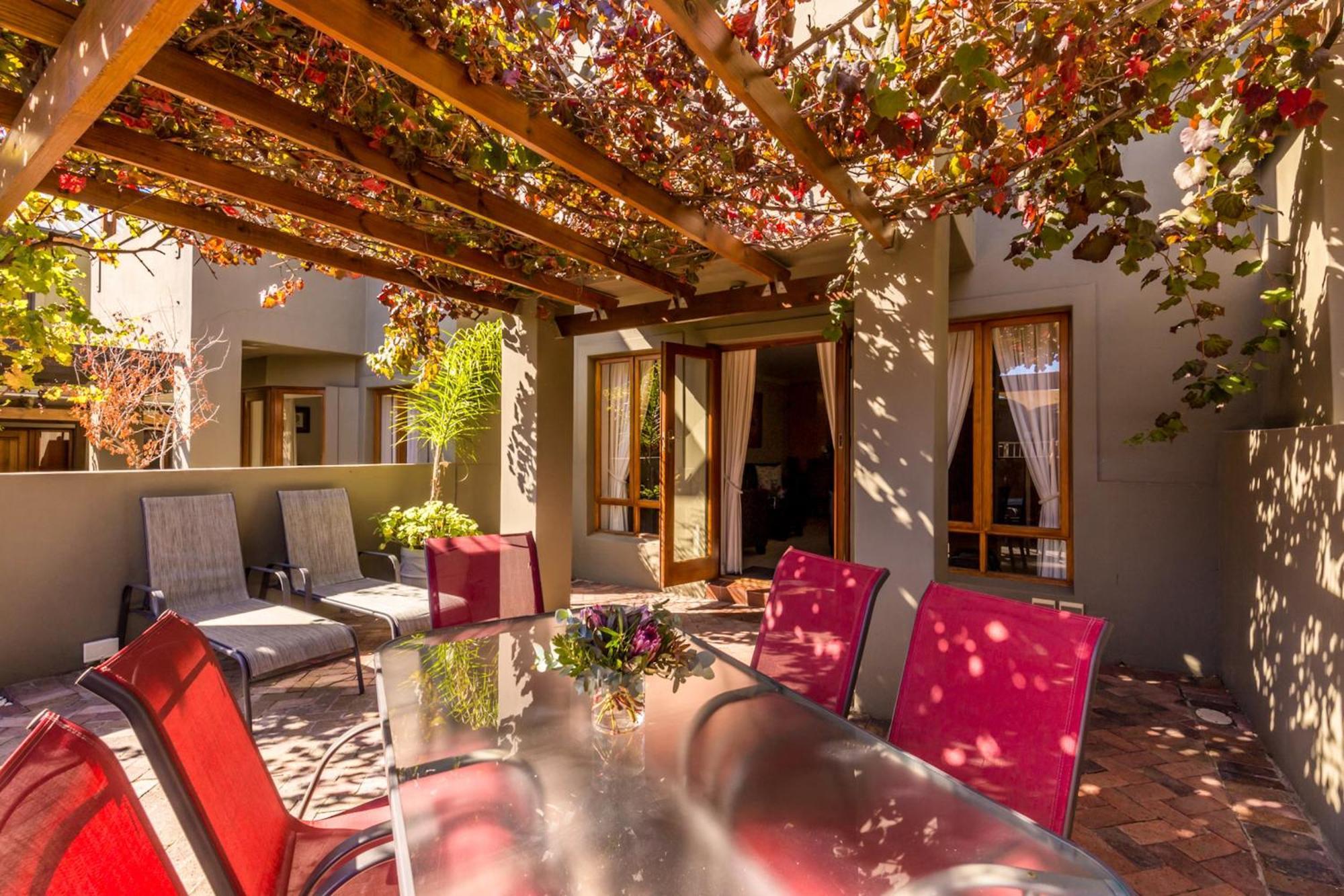 Devonvale Golf & Wine Estate Hotel