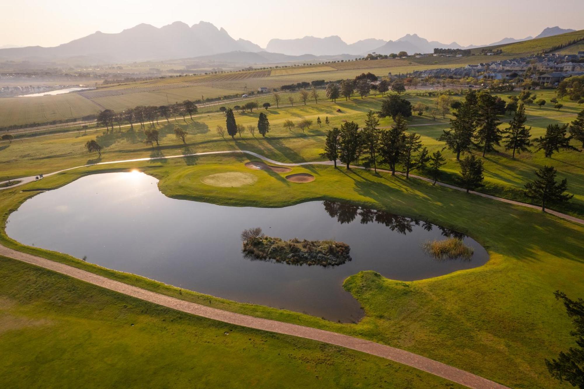 Hotel Devonvale Golf & Wine Estate Stellenbosch